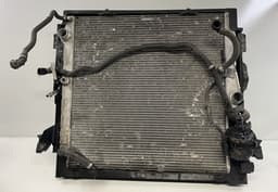 BMW 17117576305 64509239944 17117576271 17117631474 11517566335 Radiator set BMW X6 (E71, E72) (2008-2014) — thumbnail 2