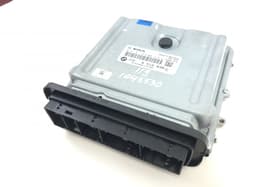 BMW 0281016180 0281018319 0281017481 Engine Control Unit / module (ECU) BMW X5 (E70) (2007-2013) — thumbnail 1