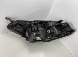 TOYOTA 811700DA50 Headlight left TOYOTA YARIS III (XP150) (2013-) — thumbnail 2