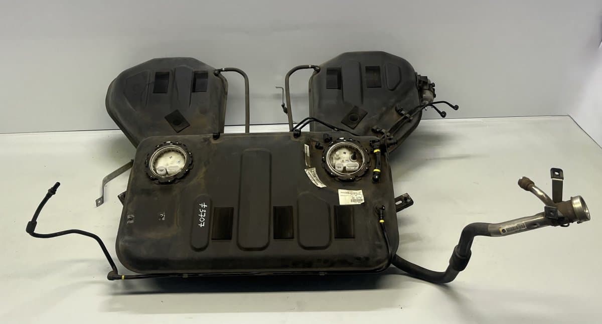 AUDI 4E0201021BB 4E0201135A Fuel Tank AUDI A8 (4E) (2002-2010)