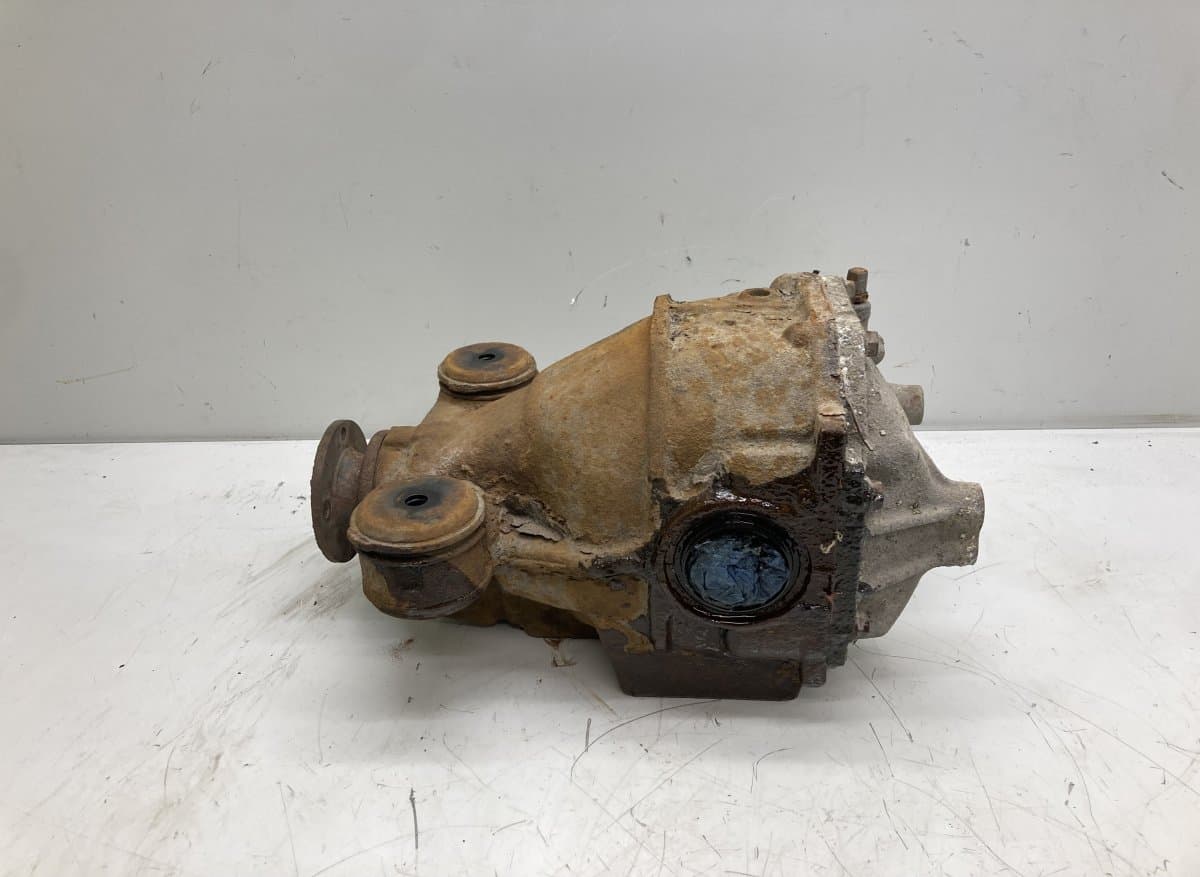 4111030A81 Rear axle differential LEXUS GS III (2005-2011)