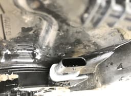 LAND ROVER LR139836 AdBlue tank LAND ROVER EVOQUE II (L551) (2018-) — thumbnail 3