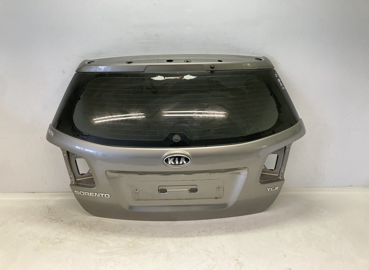 KIA 737002P030 Bootlid / tailgate KIA SORENTO II (XM) (2009-2015)