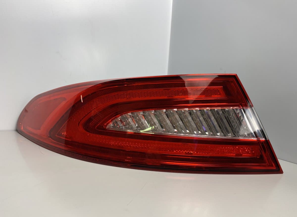JAGUAR VPCX2X13A518A VPCX2X13A518AE Tail light left JAGUAR XF (X250, CC9) (2008-2015)