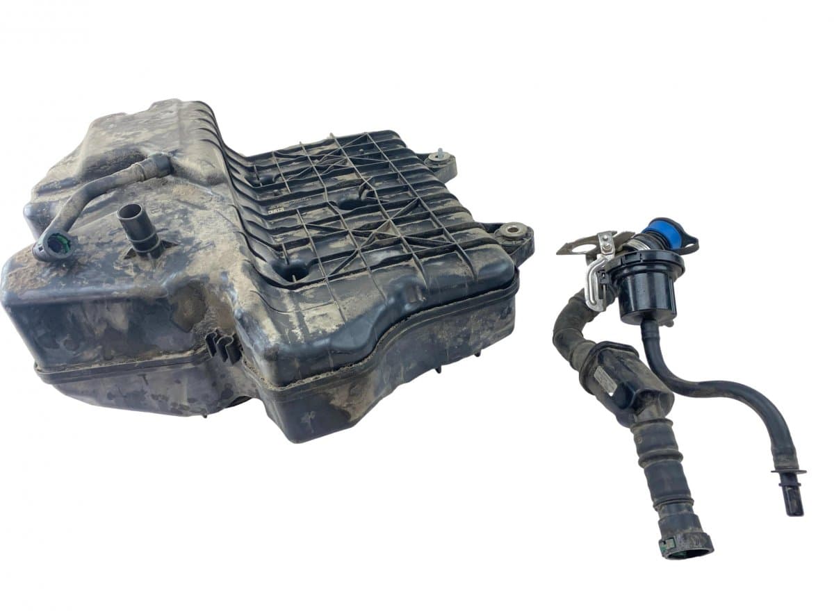 A2054703901 AdBlue tank MERCEDES-BENZ C-CLASS (W205) (2013-2021)