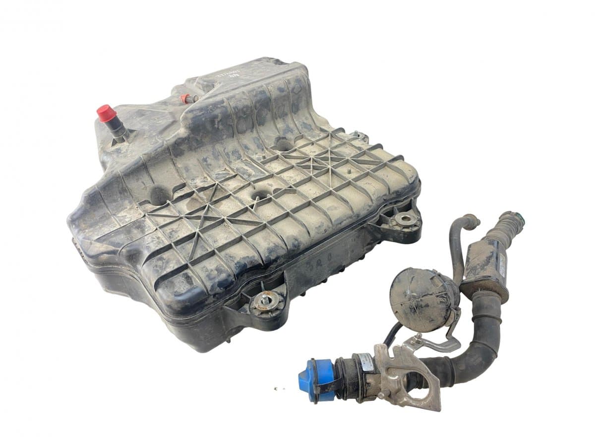 A2054703901 AdBlue tank MERCEDES-BENZ C-CLASS (W205) (2013-2021)