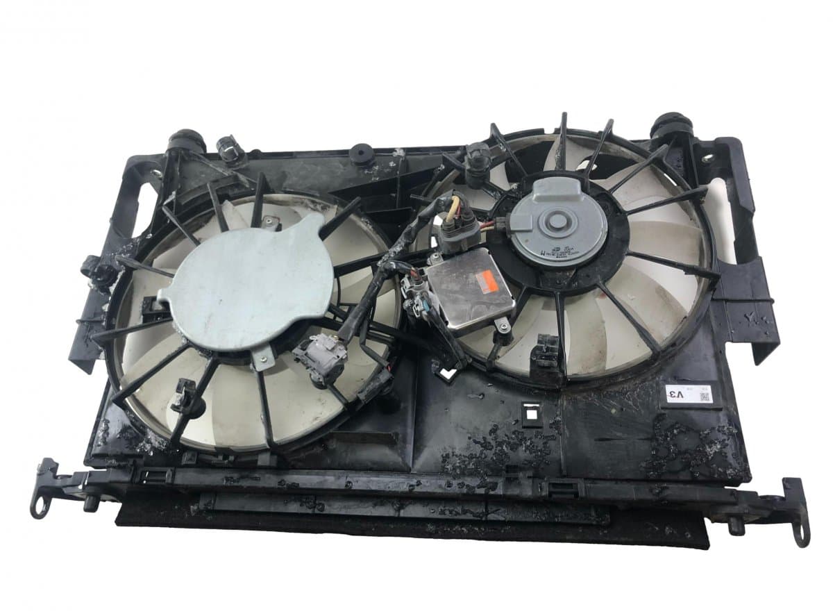LEXUS 1671136180 Radiator Fan Electric LEXUS NX I (AZ10) (2014-2021)