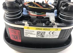 VOLVO 32384652 Steering Wheel Airbag VOLVO XC40 / EX40 / EC40 (536, 539) (2017-) — thumbnail 3
