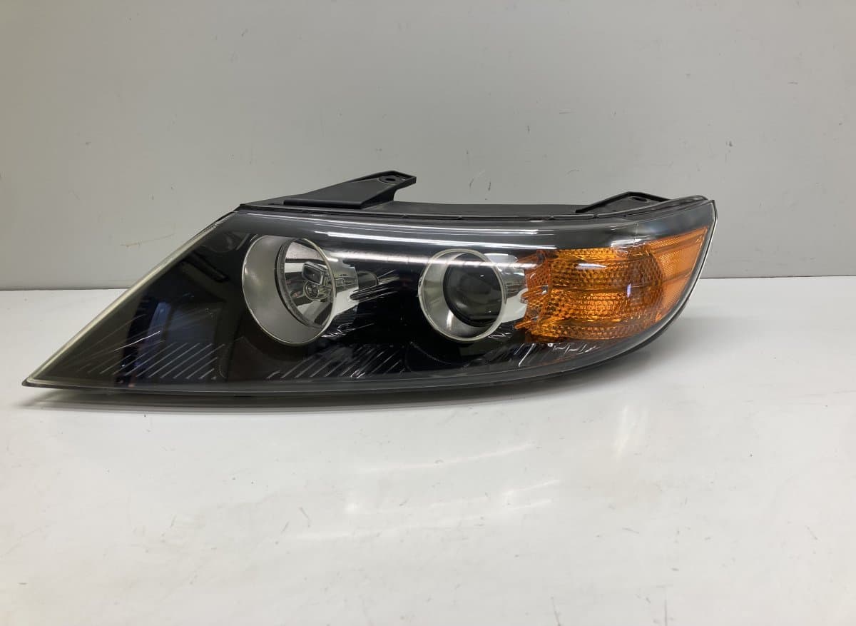 KIA 921012P000 Headlight left KIA SORENTO II (XM) (2009-2015)