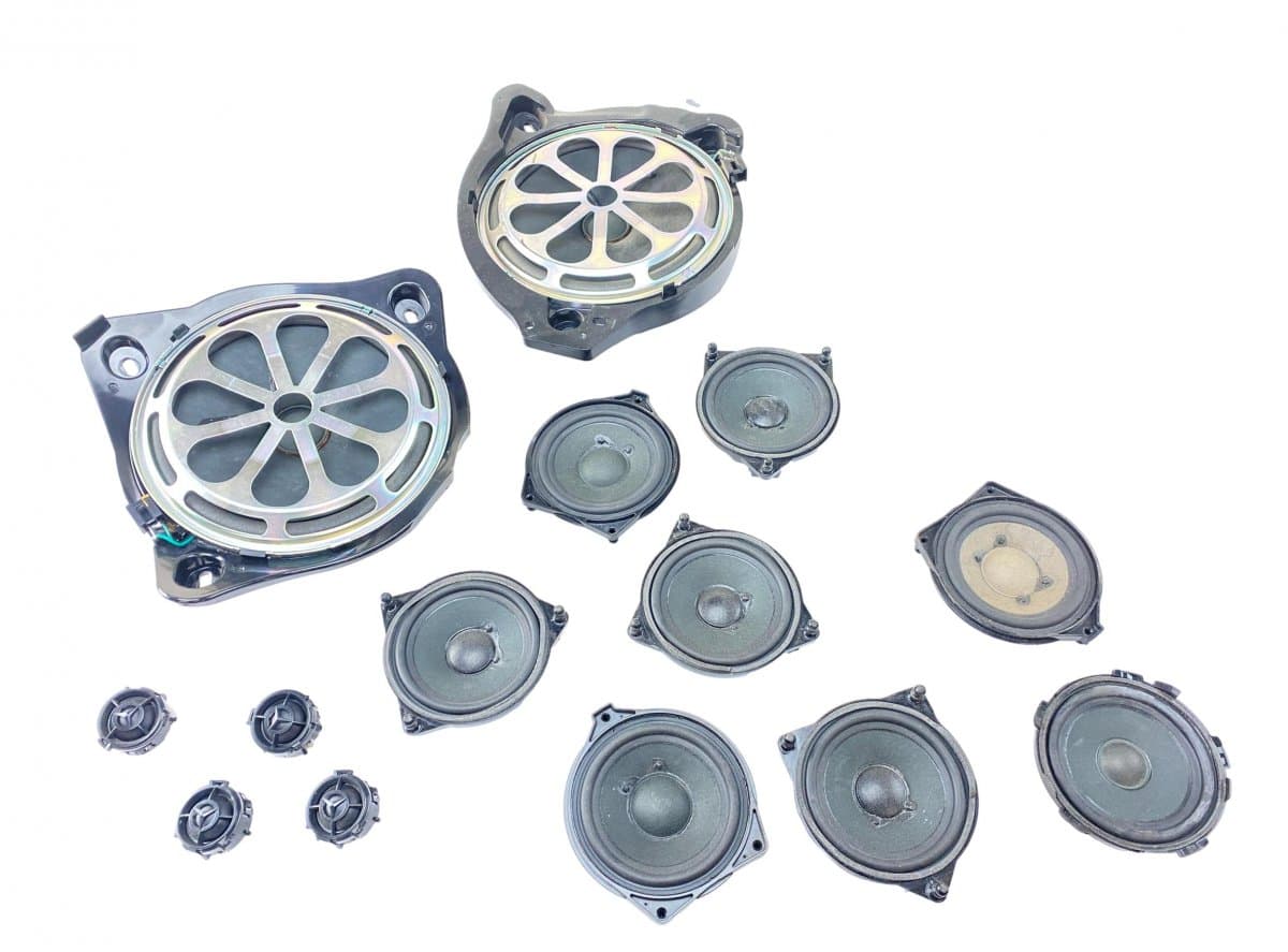 MERCEDES-BENZ A2058200502 A2058201002 A2058200402 Set of loudspeakers MERCEDES-BENZ C-CLASS (W205) (2013-2021)