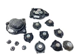 MERCEDES-BENZ A2058200502 A2058201002 A2058200402 Set of loudspeakers MERCEDES-BENZ C-CLASS (W205) (2013-2021) — thumbnail 2