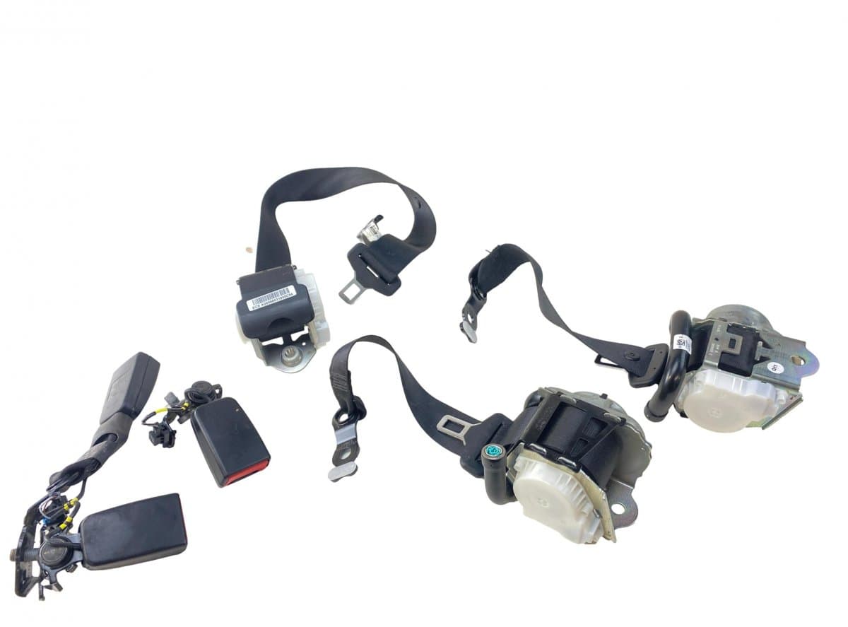 MERCEDES-BENZ A2058600585 A2058600685 Seat Belt Set MERCEDES-BENZ C-CLASS (W205) (2013-2021)