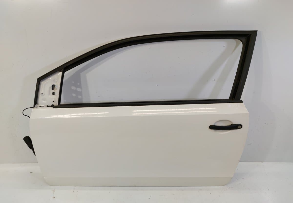 SKODA 1S3831311H 1S3837915E Door Front Left SKODA CITIGO (2011-2020)