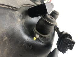 MERCEDES-BENZ A1644705801 AdBlue tank MERCEDES-BENZ GL-CLASS (X164) (2006-2012) — thumbnail 3