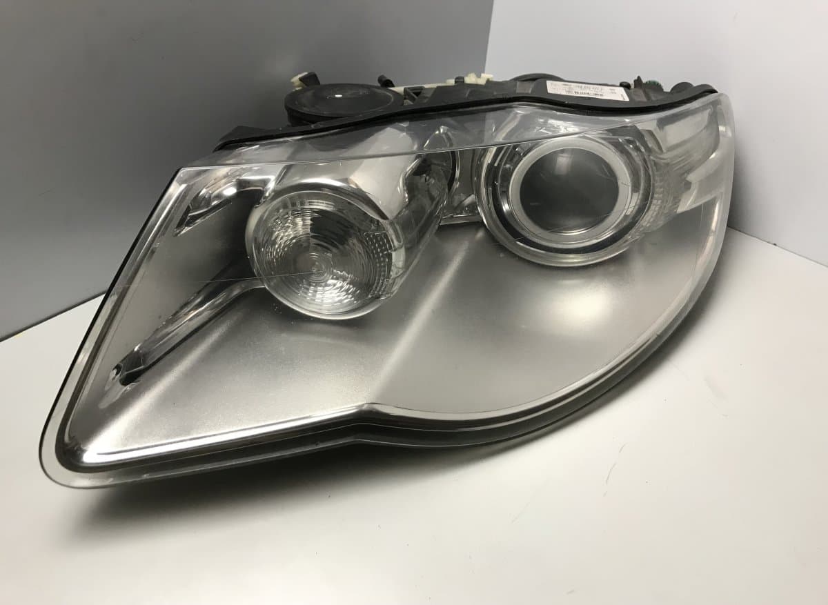 1ZS00945201 Headlight left VW TOUAREG I (7L) (2002-2010)