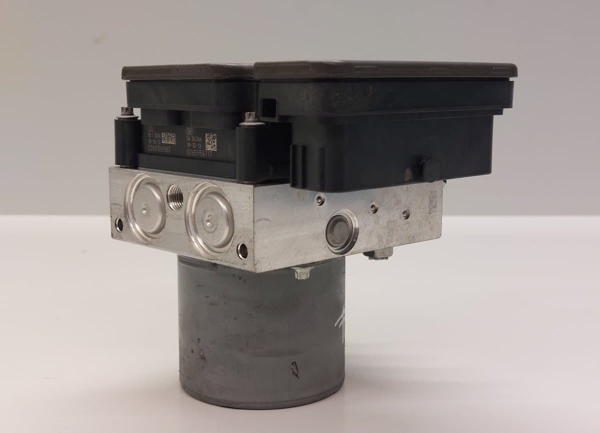 SUBARU 2265106582 0265956717 0265259383 27536SJ030 ABS hydraulic unit / pump SUBARU FORESTER (SK) (2018-2024)