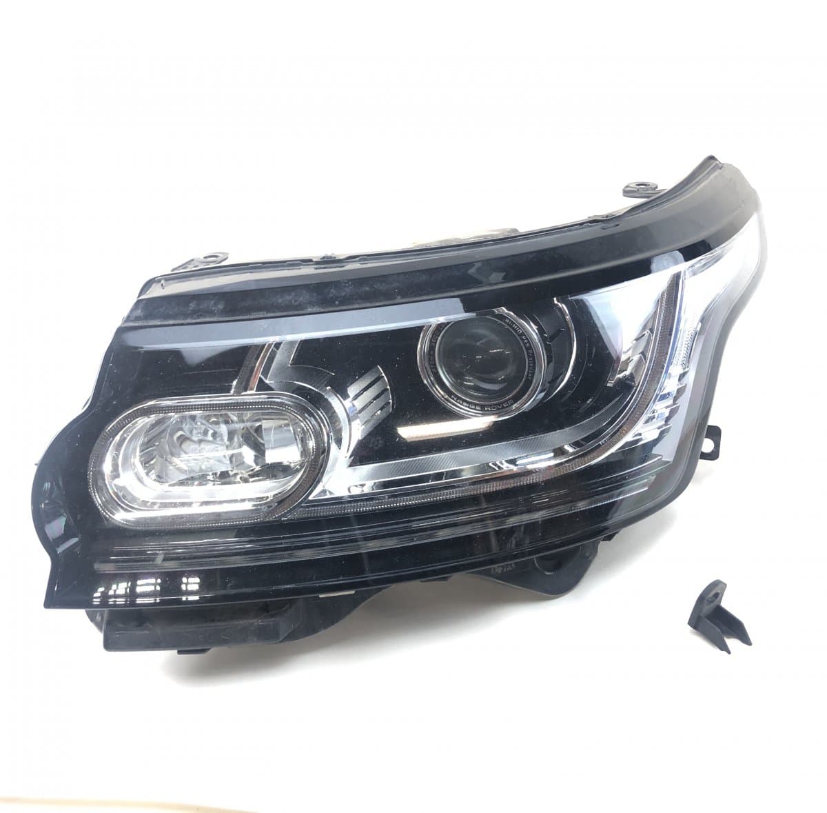 LAND ROVER LR067216 Headlight left LAND ROVER RANGE ROVER IV (LG/L405) (2012-2021)
