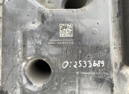 MERCEDES-BENZ A2134709301 AdBlue tank MERCEDES-BENZ E-CLASS (W213) (2016-2023) — thumbnail 3