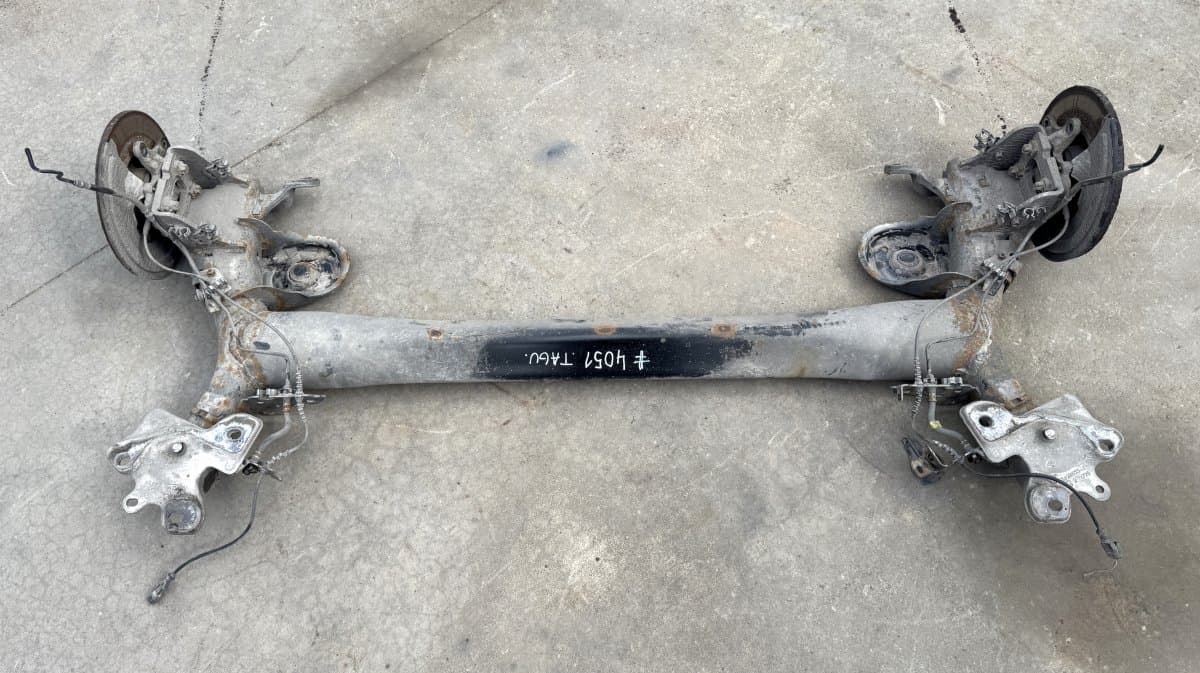 RENAULT 555016400R Rear axle Beam RENAULT ESPACE V (JR) (2015-2023)
