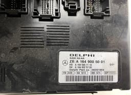 MERCEDES-BENZ 28073722 28041416 28064101 Fuse box MERCEDES-BENZ ML-CLASS (W164) (2005-2011) — thumbnail 3