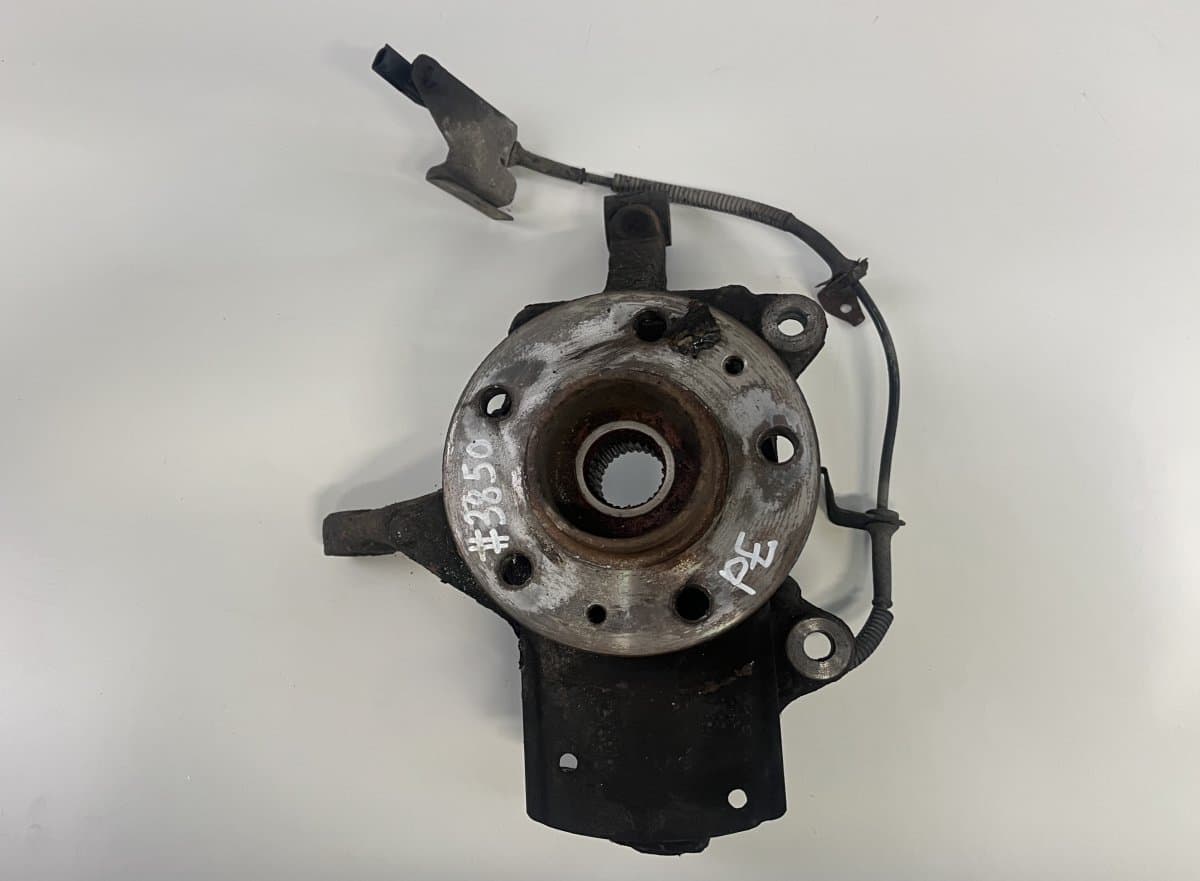 OPEL 93866696 Wheel bearing housing front right OPEL VIVARO B (2014-2018)