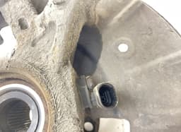 AUDI 7L8407257B Wheel bearing housing front left AUDI Q7 (4L) (2006-2015) — thumbnail 2
