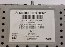 MERCEDES-BENZ A2218702989 A2218271062 A2214425907 A2214426007 TV - Receiver (Tuner) MERCEDES-BENZ S-CLASS (W221) (2005-2013) — thumbnail 6