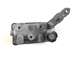 MERCEDES-BENZ G219 G277 G013 G001 G-219 G-277 G-013 G-001 Turbocharger control valve / actuator MERCEDES-BENZ GLK-CLASS (X204) (2008-2015) — thumbnail 4
