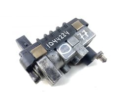 MERCEDES-BENZ G219 G277 G013 G001 G-219 G-277 G-013 G-001 Turbocharger control valve / actuator MERCEDES-BENZ ML-CLASS (W164) (2005-2011) — thumbnail 1