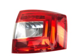 SKODA 5E9945112A Tail light, right SKODA OCTAVIA III (5E) (2012-2019) — thumbnail 1