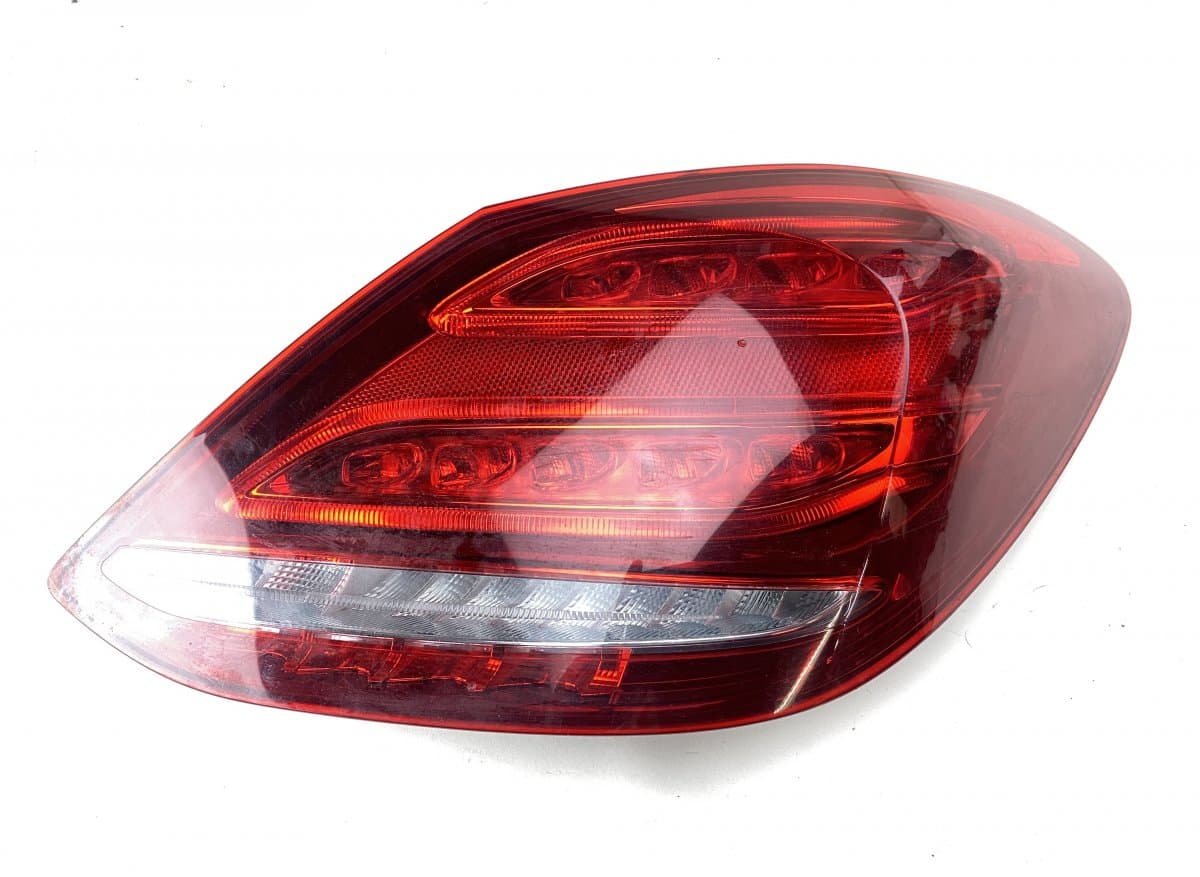 MERCEDES-BENZ A2059061457 Tail light, right MERCEDES-BENZ C-CLASS (W205) (2013-2021)