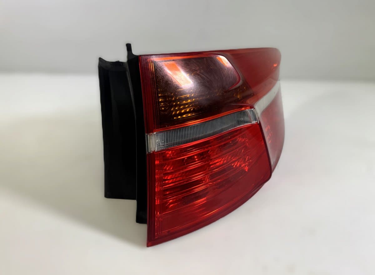 BMW 63217179984 Tail light, right BMW X6 (E71, E72) (2008-2014)