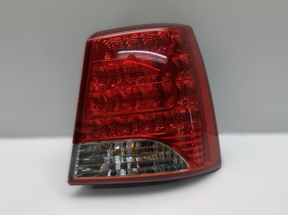 KIA 924022P100 Tail light, right KIA SORENTO II (XM) (2009-2015)