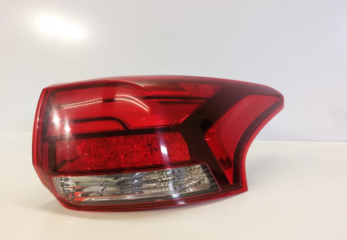 MITSUBISHI W2869 2AR1YS1 Tail light, right MITSUBISHI OUTLANDER III (GG, GF, ZJ, ZK, ZL) (2012-2021)