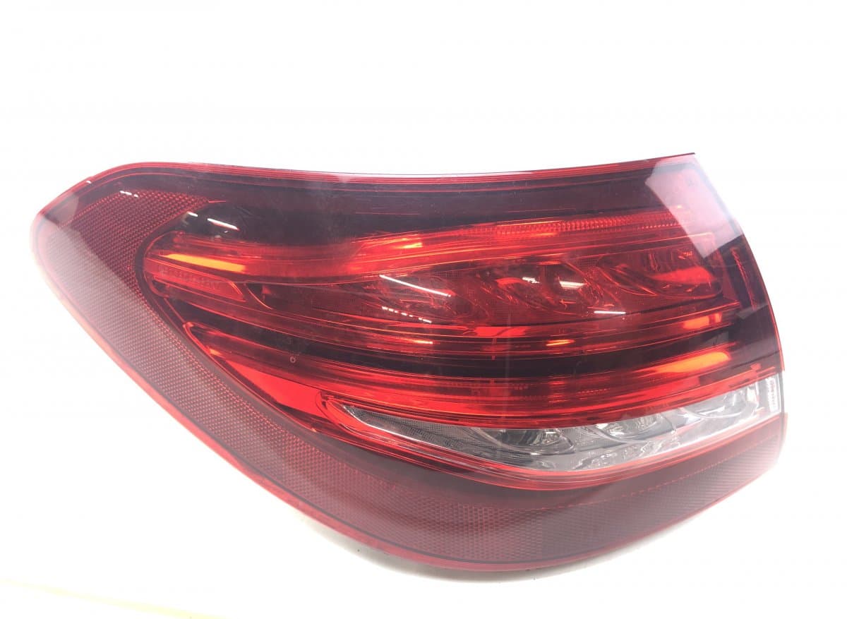 MERCEDES-BENZ A2059060203 Tail light left MERCEDES-BENZ C-CLASS (W205) (2013-2021)