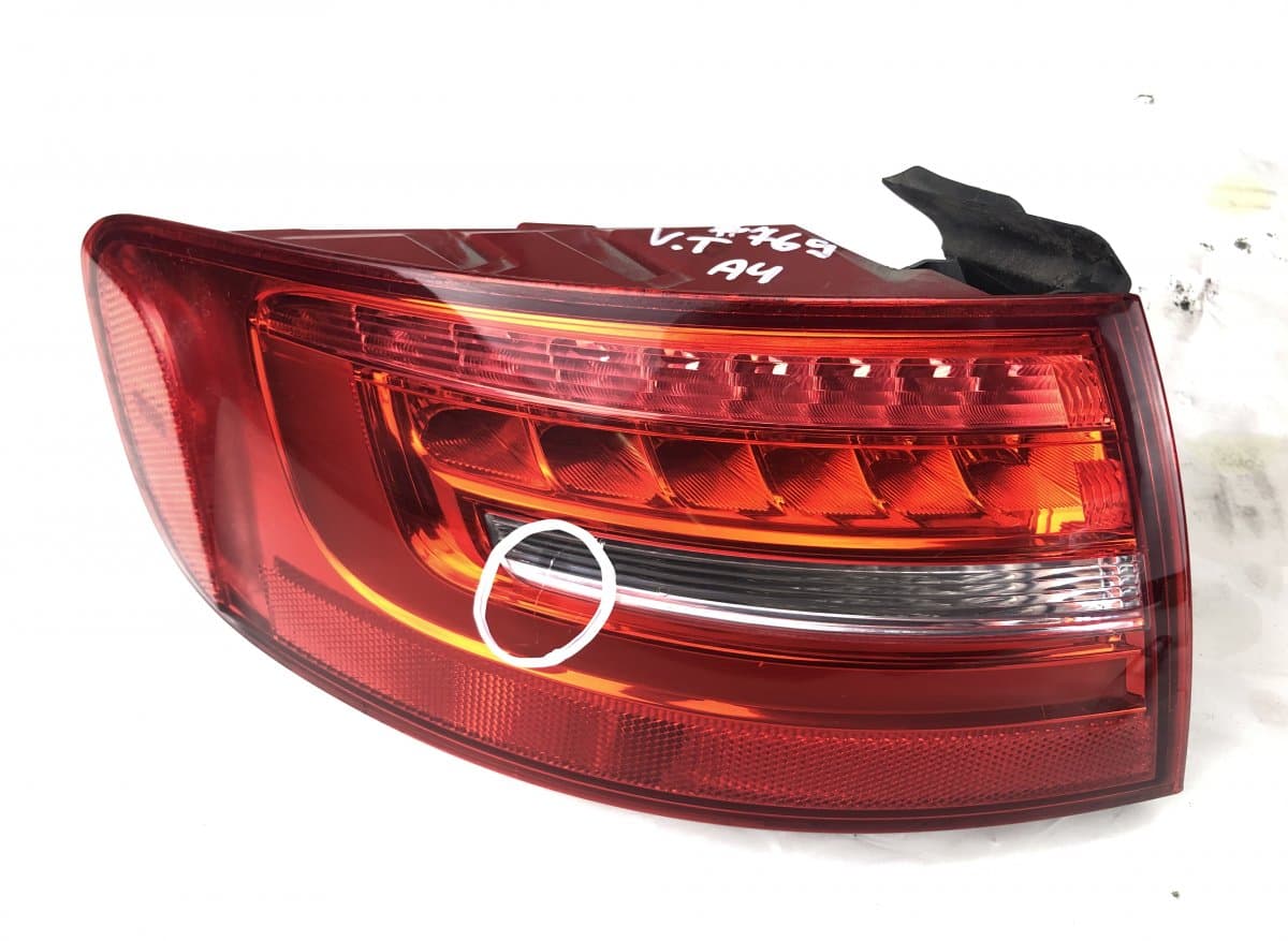 AUDI Tail light left AUDI A4 / A4 ALLROAD (B8) (2007-2015)