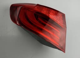BMW Tail light left BMW 5 (F10, F11) (2010-2017) — thumbnail 1