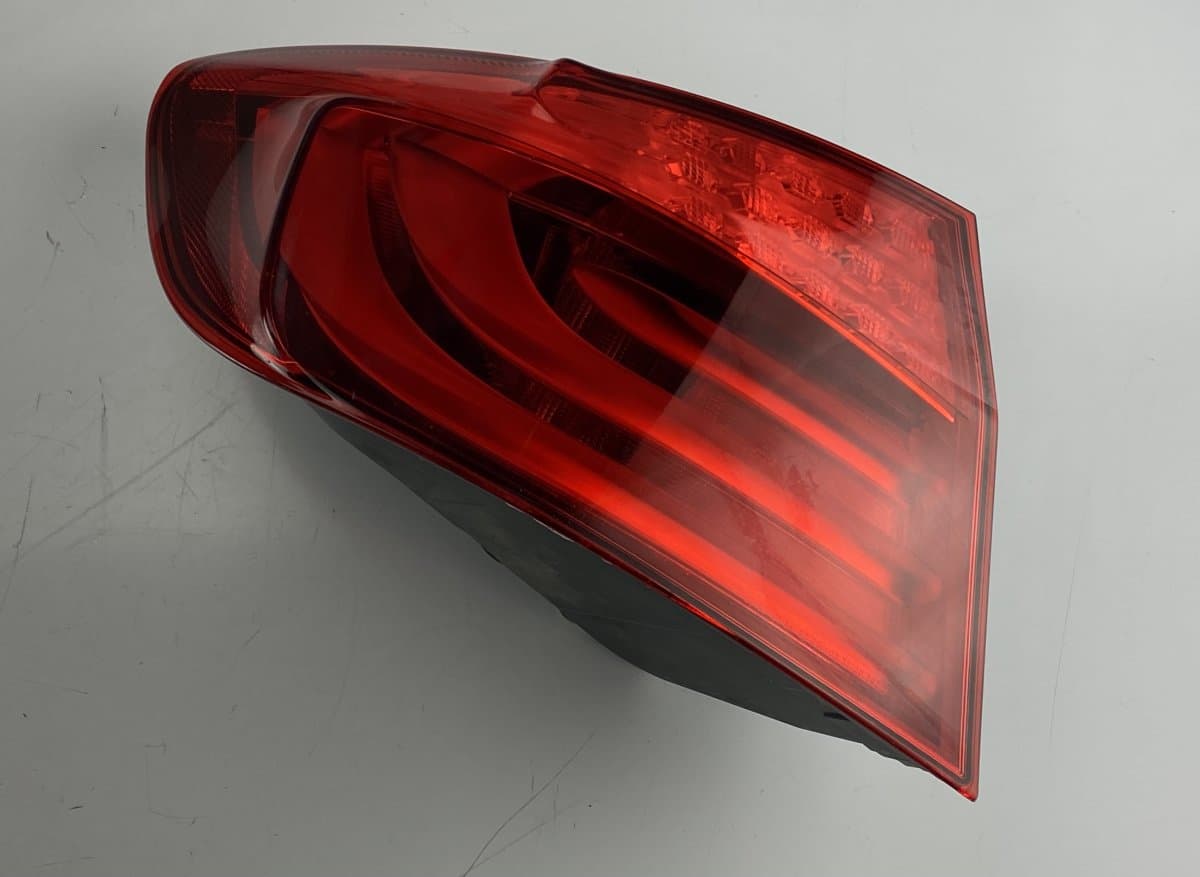 BMW Tail light left BMW 5 (F10, F11) (2010-2017)