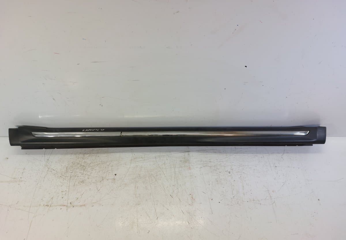 MITSUBISHI Side Skirt Left MITSUBISHI OUTLANDER II (CW, ZG, ZH) (2006-2012)
