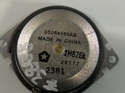 JEEP 05064610ACA 05064358AB 05064551AA 05064359AB 05091018AA 05064360AB 05091018AA 05064360AB 05064551AA 05064358AB Set of loudspeakers JEEP GRAND CHEROKEE IV (WK, WK2) (2010-2021) — thumbnail 8