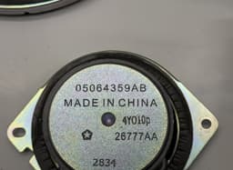 JEEP 05064610ACA 05064358AB 05064551AB 05064360AB 05064359AB 68248827AA Set of loudspeakers JEEP GRAND CHEROKEE IV (WK, WK2) (2010-2021) — thumbnail 7