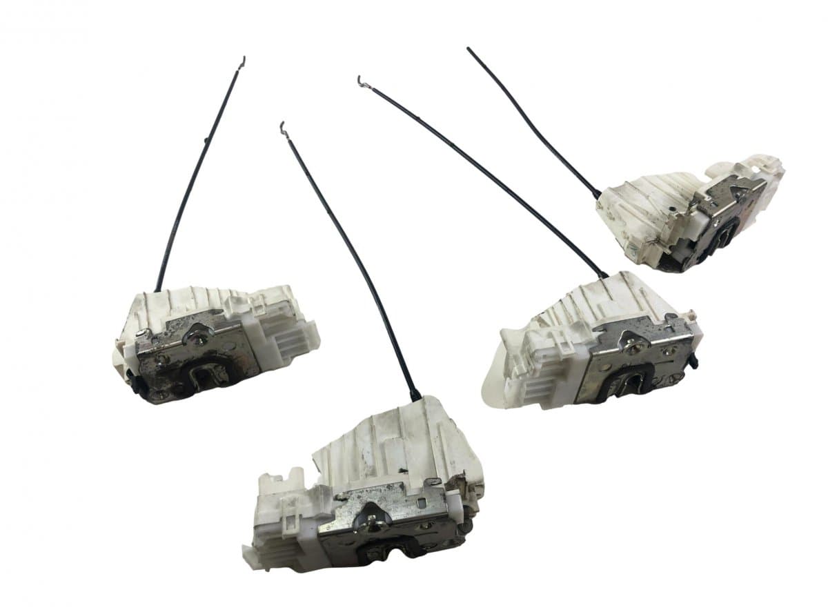 MERCEDES-BENZ A1647200935 A1647201035 Set of door locks (latches) MERCEDES-BENZ GL-CLASS (X164) (2006-2012)
