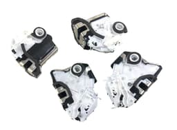 HONDA 72150T8ME01 Set of door locks (latches) HONDA CR-V V (RW) (2016-2023) — thumbnail 1