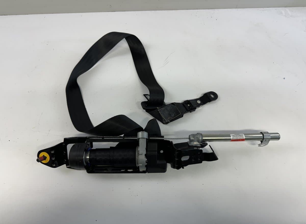 39836313 Seat Belt Front Right VOLVO XC60 I (2008-2017)