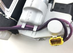 AUDI 34058699 Seat Belt Front Left AUDI A8 (4H) (2009-2017) — thumbnail 5