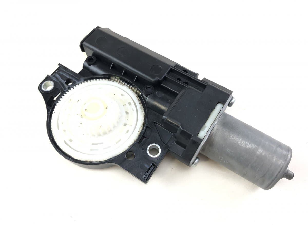 LEXUS 2331000650 233100-0650 Sun Roof Motor LEXUS ES VII (2018-)