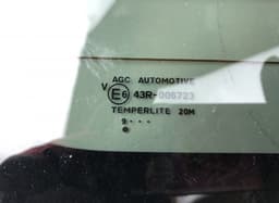 NISSAN 797005JT1B Rear Window glass NISSAN NAVARA III / NP300 (D23) (2014-) — thumbnail 2