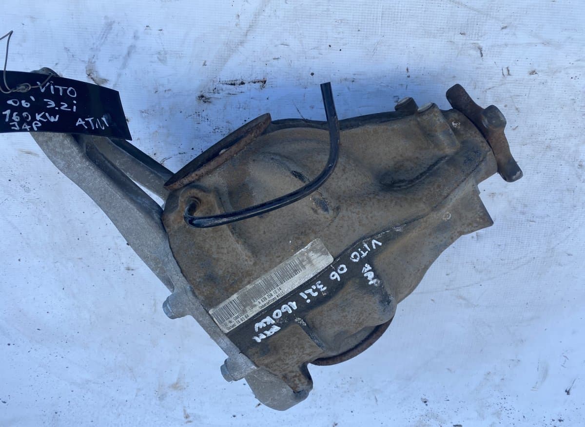 MERCEDES-BENZ Rear axle differential MERCEDES-BENZ VITO / VIANO (W639) (2003-2014)