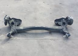 PEUGEOT 9827421180 1610186380 Rear axle Beam PEUGEOT 308 II (T9) (2013-2021) — thumbnail 1