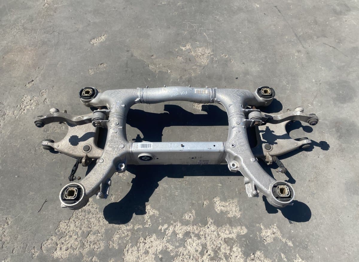 6775880 6775888 Rear axle Beam BMW 7 (F01, F02) (2008-2016)